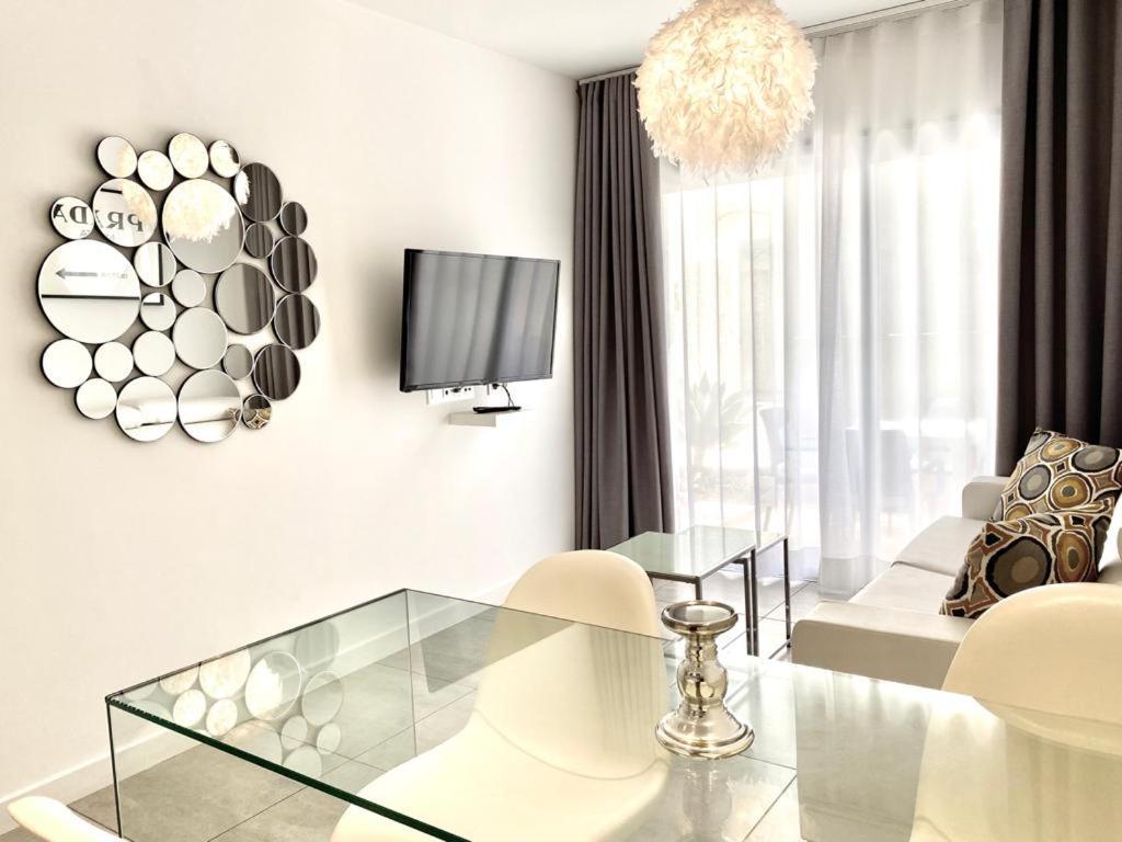 Casa Perla - Cozy Apartment Pool Side Коралео Екстериор снимка
